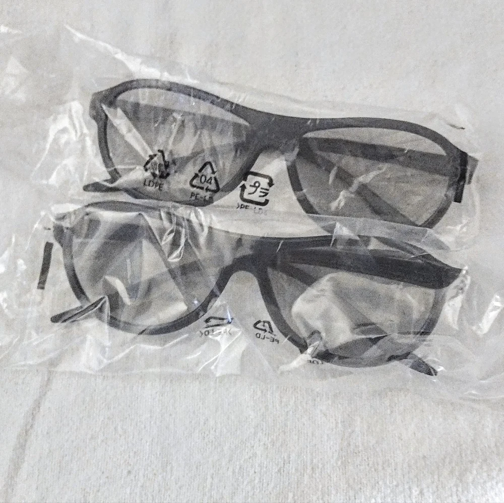 🆕 LG Cinema 3D Glasses 2 Pairs NWT NIB Smart TV